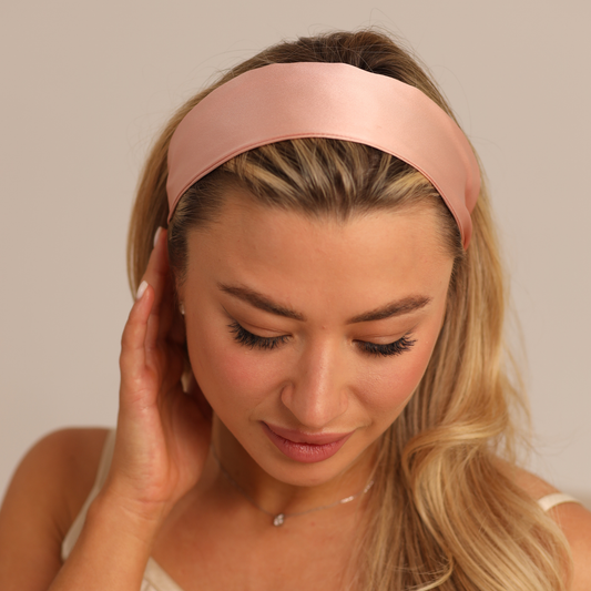 Hedvábná čelenka do vlasů Qrown®